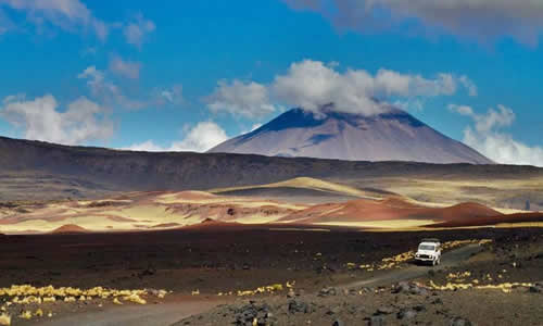 Volcán Payún Matru Malargüe Mendoza Argentina